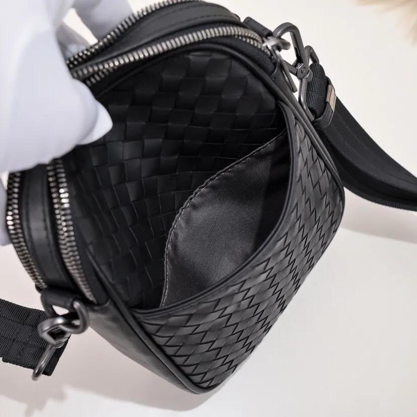 All categories 💚 Top version men’s bags 💚 BV 2024 new BV crossbody bag